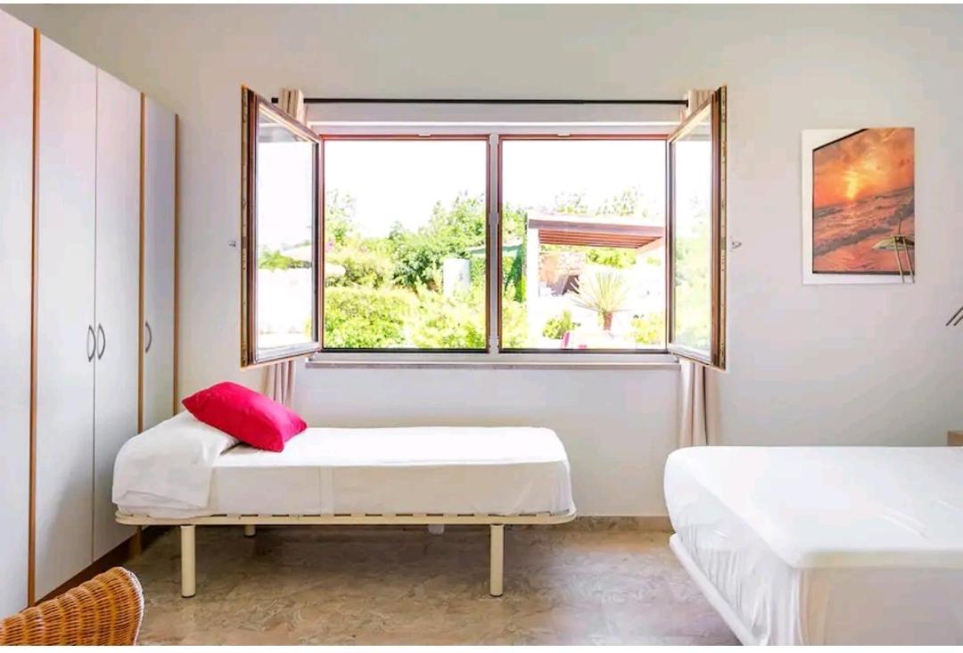 Villa Paradise *