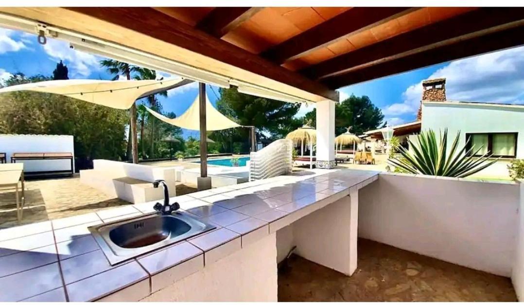Paradise Villa